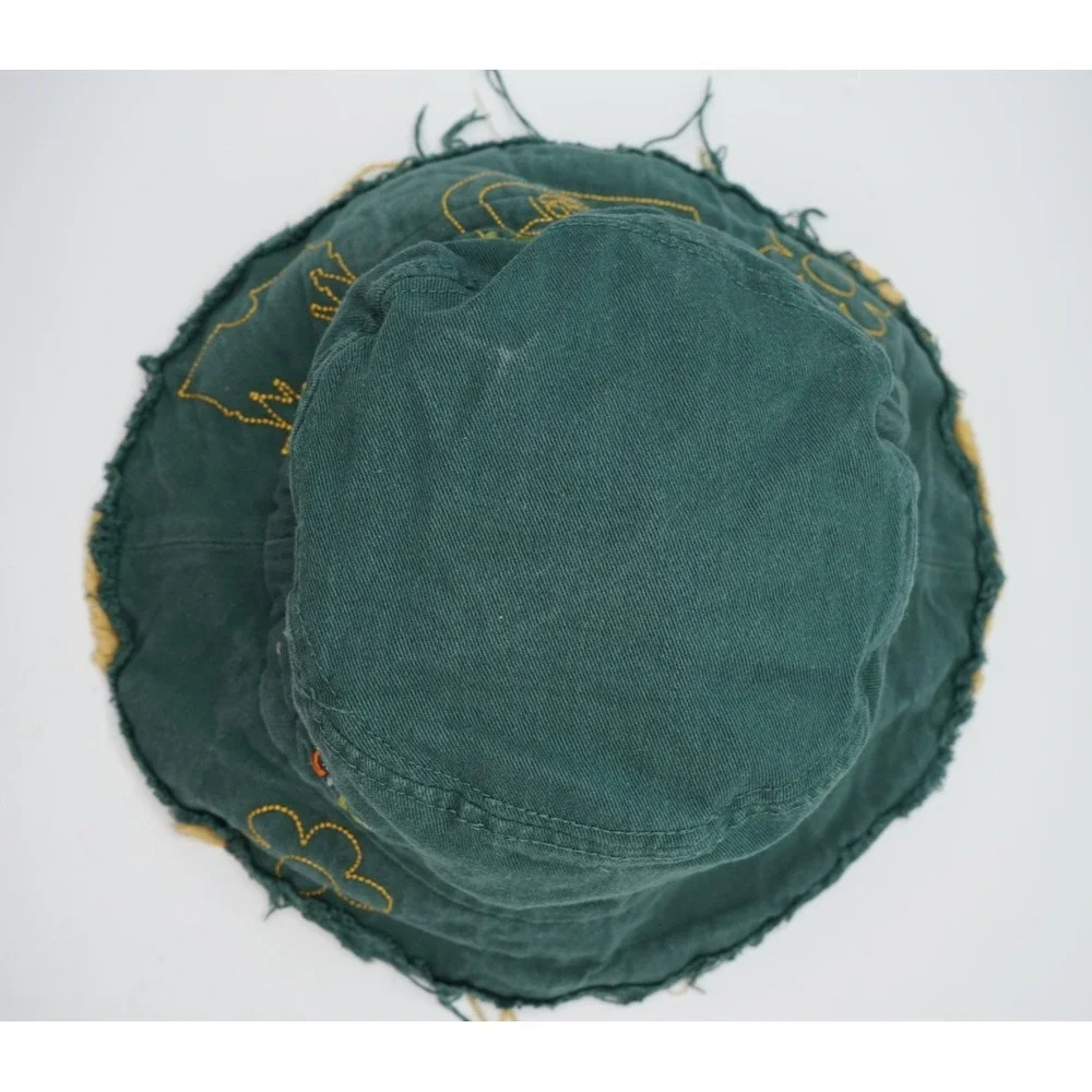 Vintage Disneyland Resort Reversible Bucket Hat Happiest Place on‎ Earth Cap